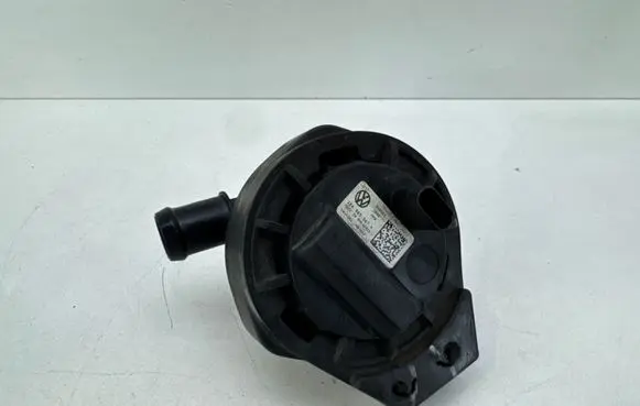 Skoda Enyaq iV Electric auxiliary coolant/water pump 1EA965567K