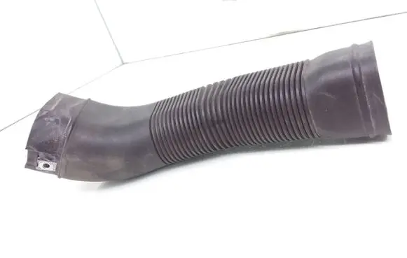 Skoda Roomster (5J) Air intake duct part 6Q0129618G