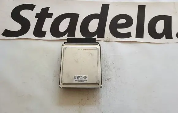 Ford Mondeo Mk III Engine control unit/module 4S7112A650MB 122499773