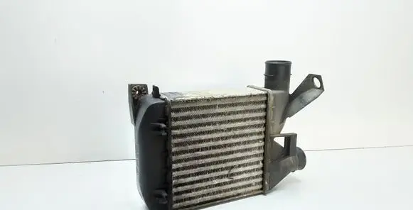 BMW 5 E39 Intercooler radiator 2246031