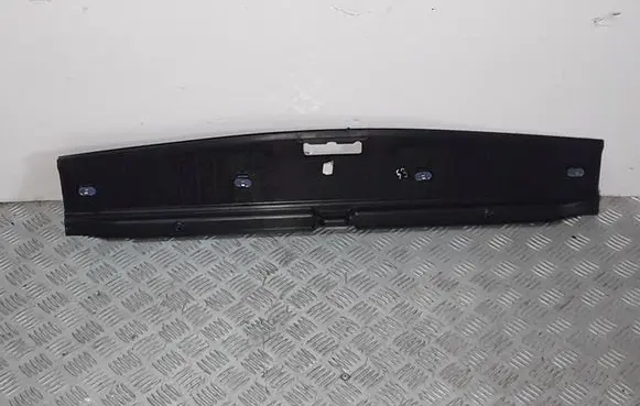 Opel Vectra C Trunk/boot sill cover protection 24469292