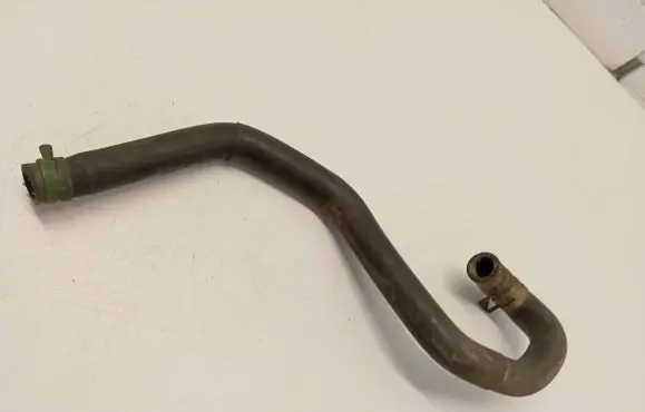 Volkswagen Transporter - Caravelle T4 Engine coolant pipe/hose 701819372E