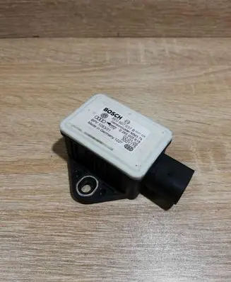 Audi A4 S4 B7 8E 8H ESP acceleration yaw rate sensor 8E0907637B 0265005618
