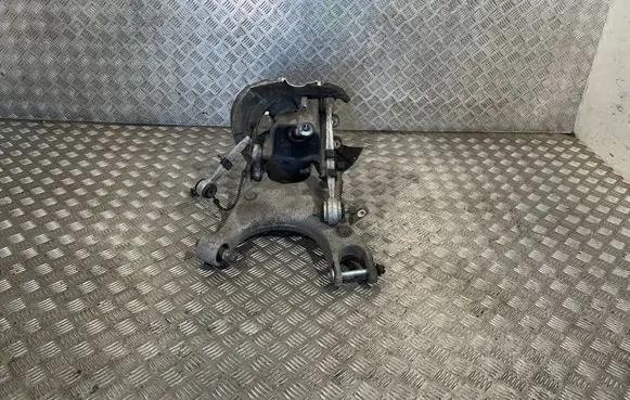 BMW M5 Rear wheel hub spindle/knuckle 2284134 2284132 G251052