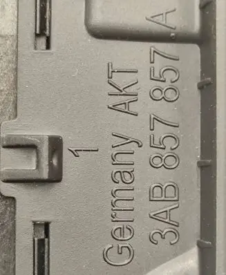Volkswagen PASSAT B7 Electric window control switch 3AB857857