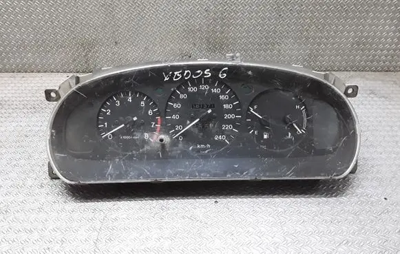 Mazda Xedos 6 Speedometer (instrument cluster)