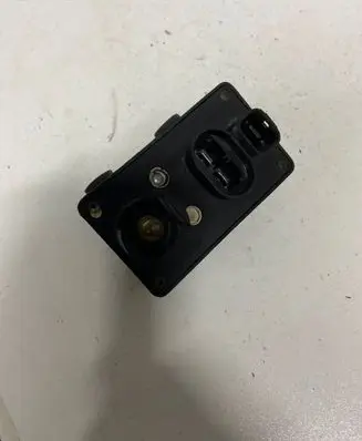 Renault Megane I Glow plug pre-heat relay 7700107794