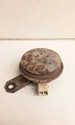 Toyota Land Cruiser (BJ70) Horn signal