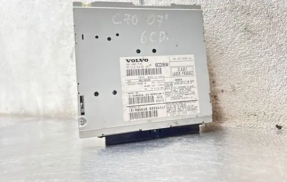 Volvo C70 CD/DVD changer 31210418 30775585AA 68250137