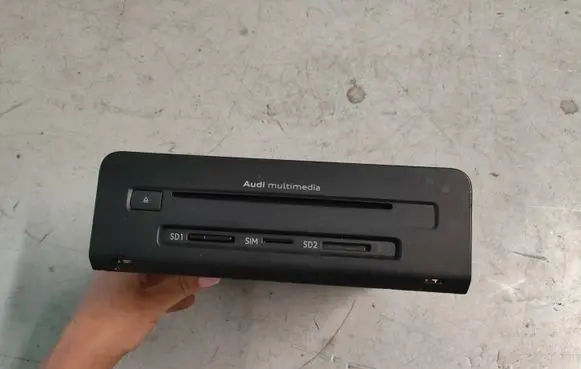 Audi A4 S4 B9 Radio/CD/DVD/GPS head unit 8W0035193
