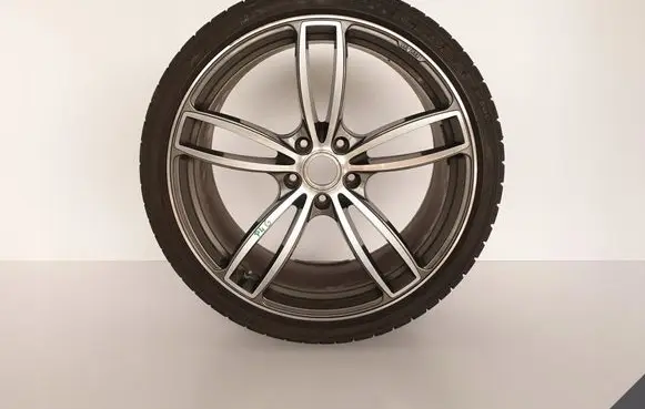 Porsche Cayenne (92A) R22 alloy rim 