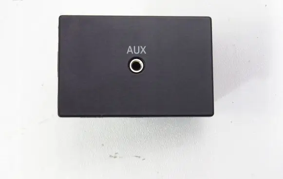Audi A3 S3 8V AUX in-socket connector 81A035724