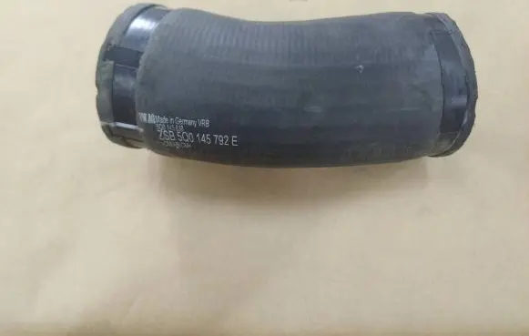 Volkswagen Golf VII Intercooler hose/pipe 5Q0145792E 5Q0145838