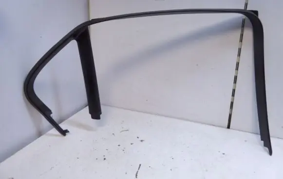 Saab 9-3 Ver2 Front door window/glass frame 12761254