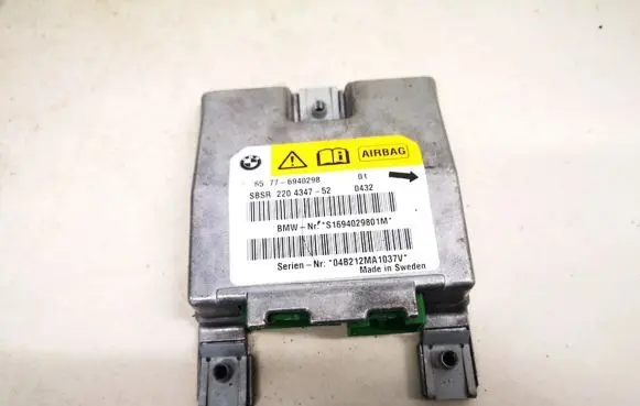BMW 5 E60 E61 Airbag control unit/module 65776940298 2204347-52
