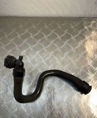 Peugeot 3008 I Engine coolant pipe/hose 9681817880