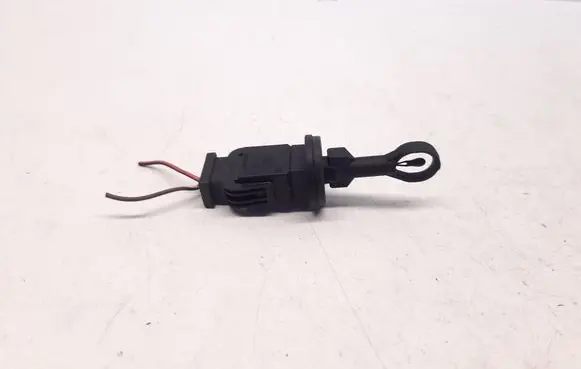 Audi A4 S4 B7 8E 8H Interior temperature sensor 8E0820539