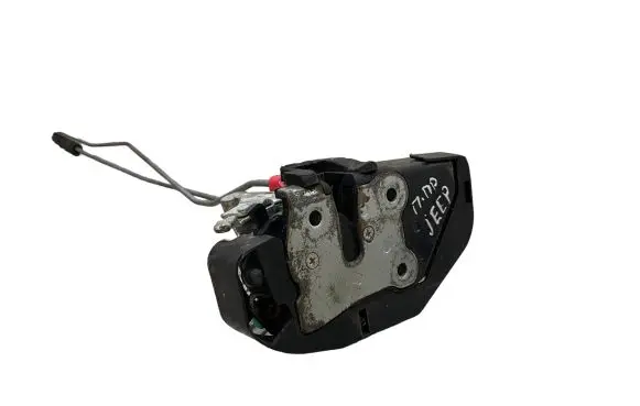 Jeep Grand Cherokee (WK) Front door lock