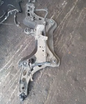 Renault Trafic III (X82) Front subframe