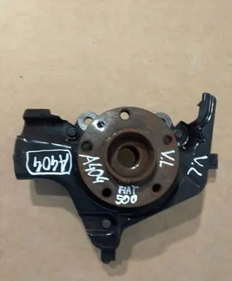 Fiat 500L Front wheel hub spindle knuckle 55700933