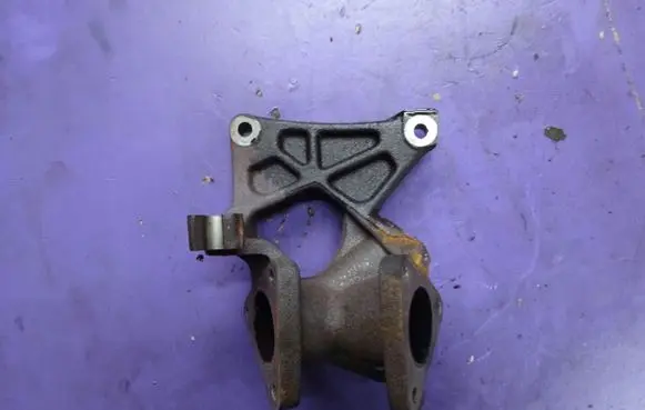 Audi A6 S6 C6 4F Exhaust manifold 059131799L