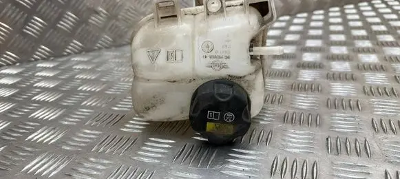 BMW i3 Coolant expansion tank/reservoir 17137823626 1713782362603 7823626
