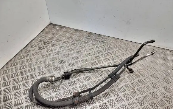 Ford Focus Power steering hose/pipe/line