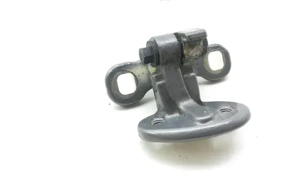 Rear door upper hinge