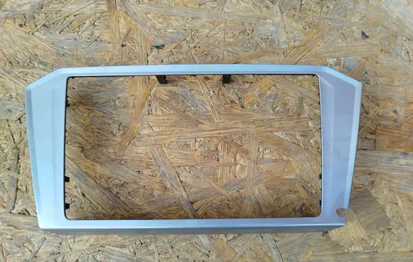 Volkswagen Passat Alltrack Radio/GPS head unit trim 3G8858069B 06052019