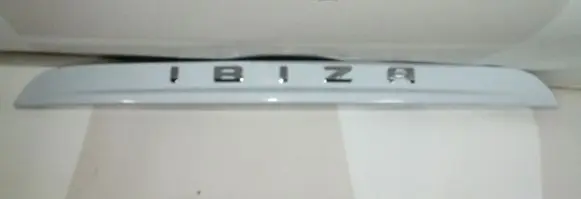 Seat Ibiza IV (6J,6P) Trunk door license plate light bar 6J8827574