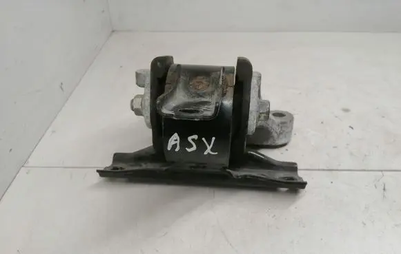 Mitsubishi ASX Engine mount bracket 6B02
