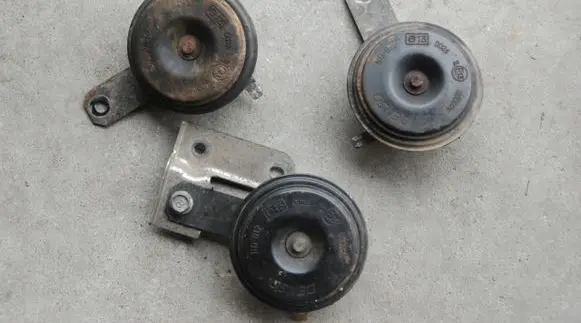 Ford Ranger Horn signal