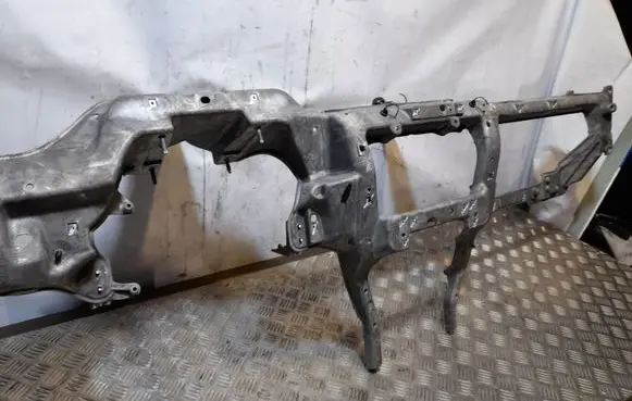 Chrysler Pacifica Dashboard cross member/frame bar 68227112