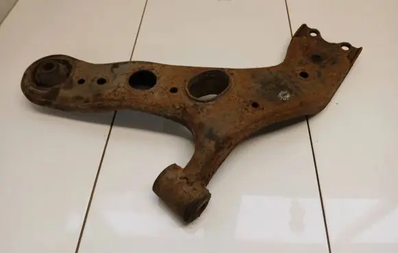 Toyota RAV 4 (XA30) Front control arm