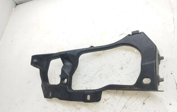 Volkswagen Touareg II Headlight/headlamp mounting bracket 7P6806509