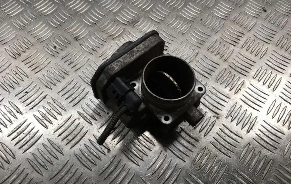 Volkswagen Caddy Throttle valve 038128063C