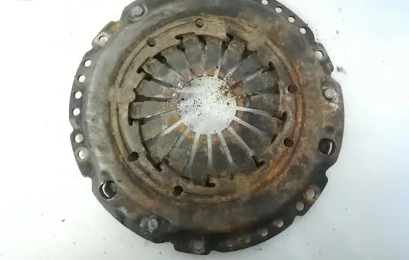 Toyota Avensis T220 Pressure plate 123037110