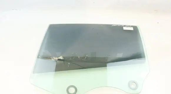 BMW M6 Rear door window glass 7275401 51357275401