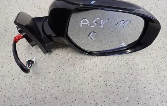 Mitsubishi ASX Front door electric wing mirror 