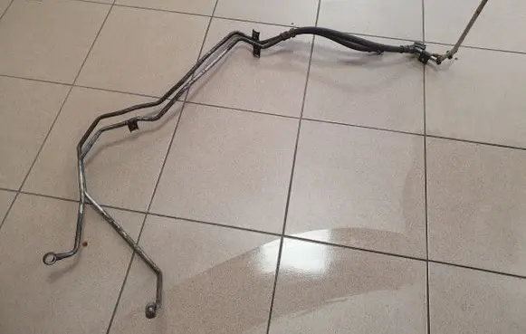 Mercedes-Benz E W212 Power steering hose/pipe/line