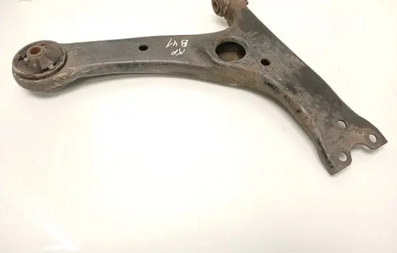 Toyota Prius (XW20) Front lower control arm/wishbone 4865412120