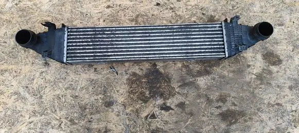 Mercedes-Benz E W212 Intercooler radiator A2045000100 3138476 15T348041
