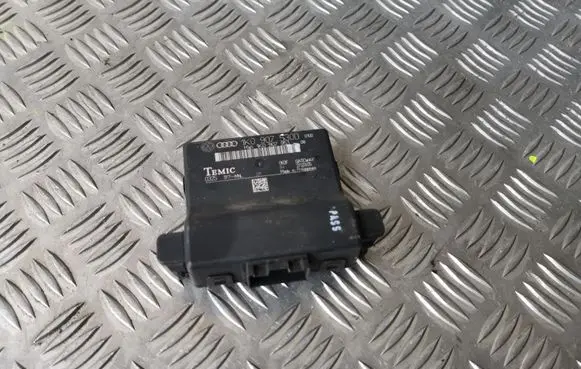 Audi A3 S3 8P Gateway control module 1K0907530D 1K0907951
