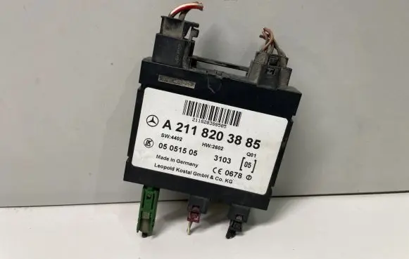 Mercedes-Benz E W211 Keyless (KESSY) go control unit/module A2118203885