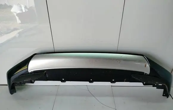 Honda HR-V Front bumper splitter molding 71161-3M0-J0