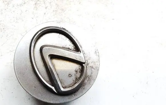 Lexus IS 220D-250-350 Original wheel cap 