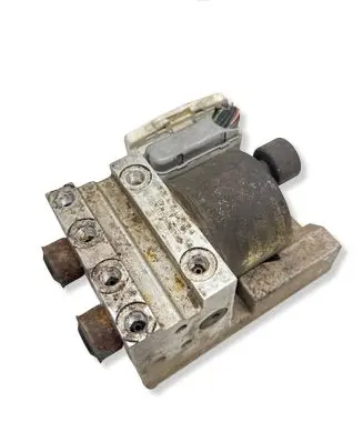 Mazda 626 ABS Pump GE7C437AZ