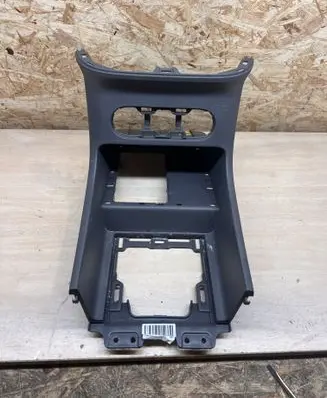 Hyundai Ioniq 5 Other center console (tunnel) element 846T2GI100