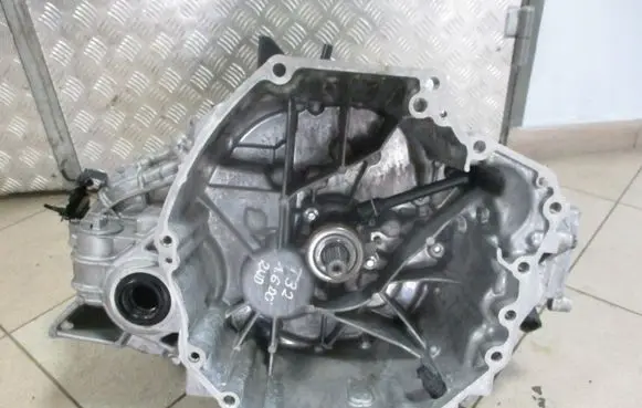 Nissan X-Trail T32 Manual 6 speed gearbox 4BRO