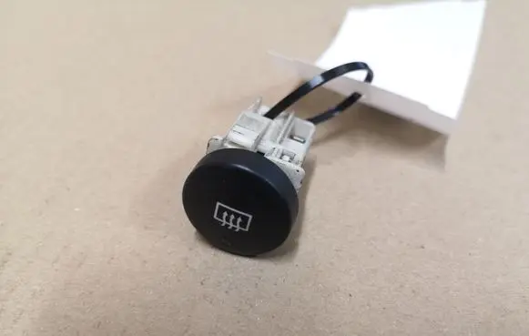 Peugeot Partner Windscreen/window heater switch 9644851077